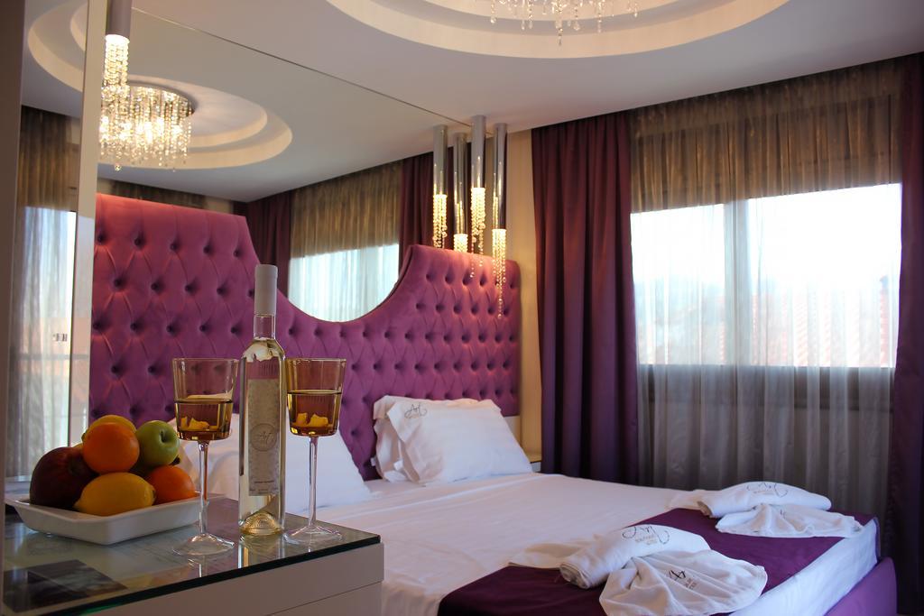 Art Boutique Suites Pefkochori Exterior photo